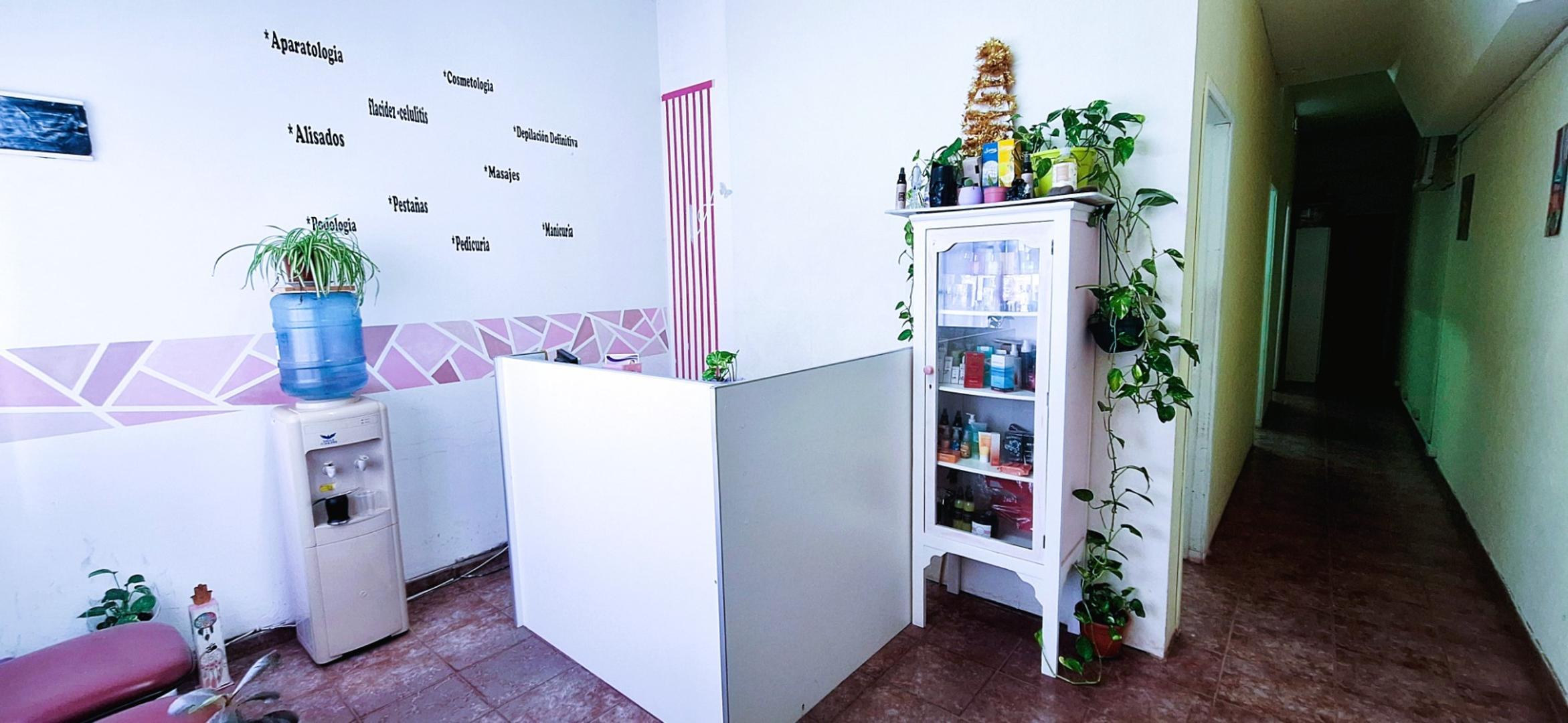 Local en Alquiler en Lomas De Zamora, $ 600.000