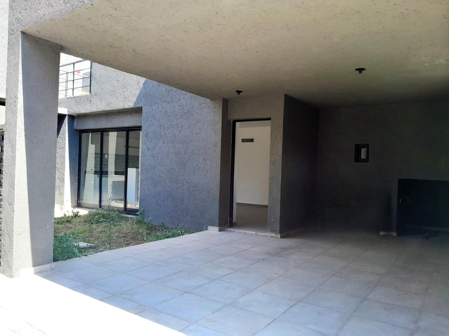 Casa en Venta 1 año