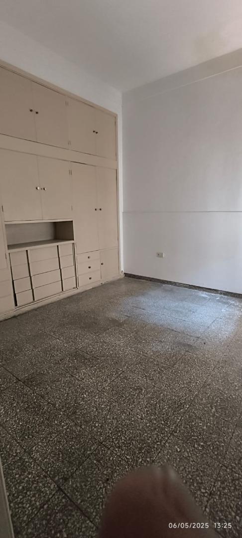 Avellaneda 1500, Piso PB