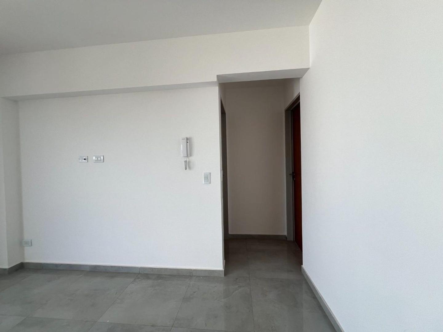 VENTA DEPTO 2 AMB CON BALCON - SAENZ PEÑA