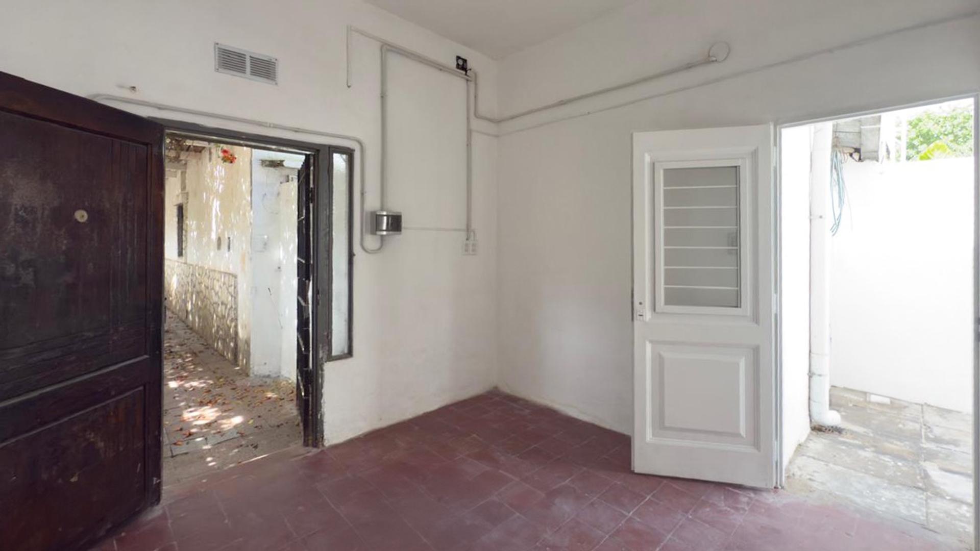 Depto Tipo Casa en Alquiler en San Antonio De Padua, $ 400.000