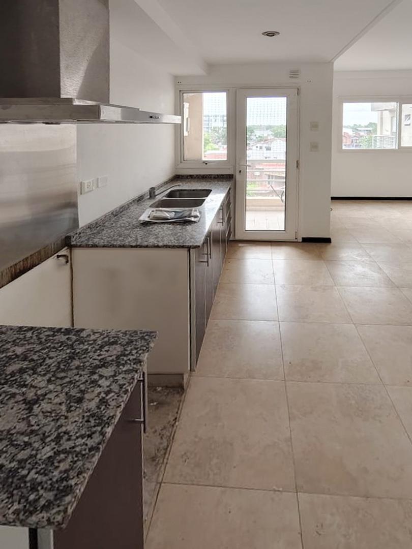 Tucumán 200, Piso 3