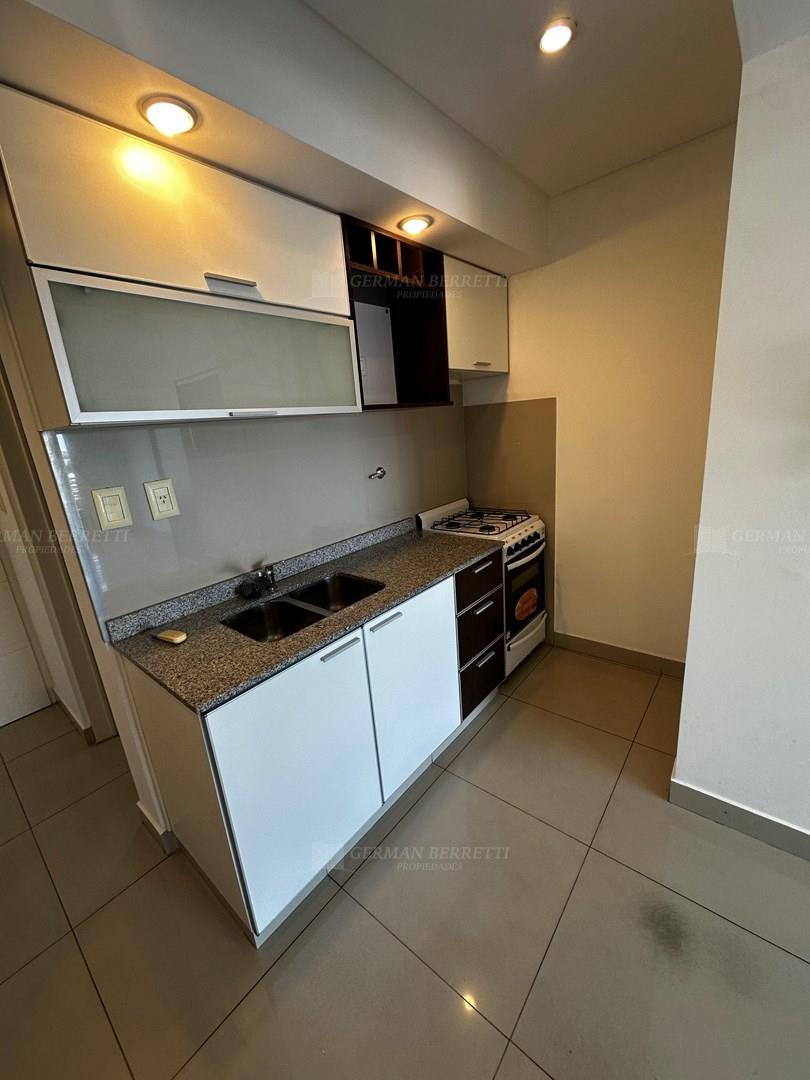 Departamento en Alquiler en Lanus Este, $ 400.000