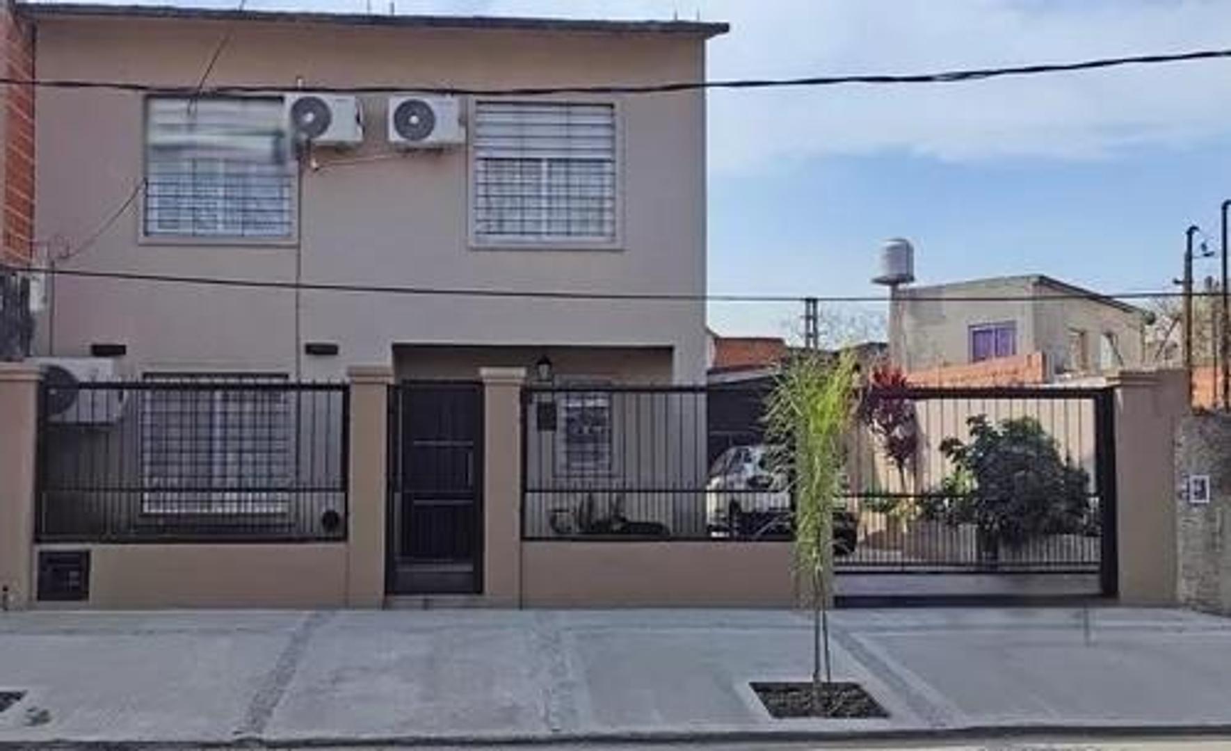 HERMOSA CASA EN ITUZAINGO SUR.  OPORTUNIDAD 