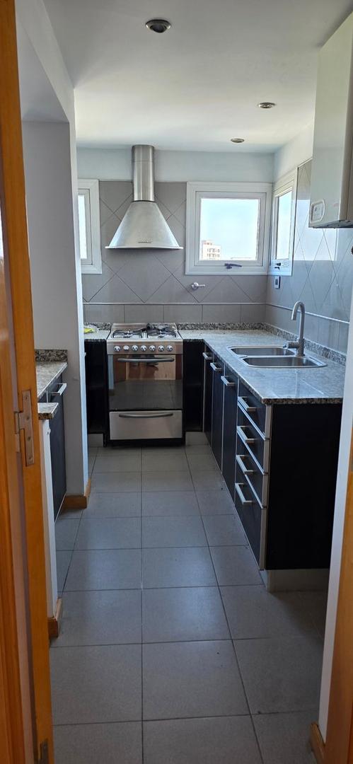 Brandsen 400
