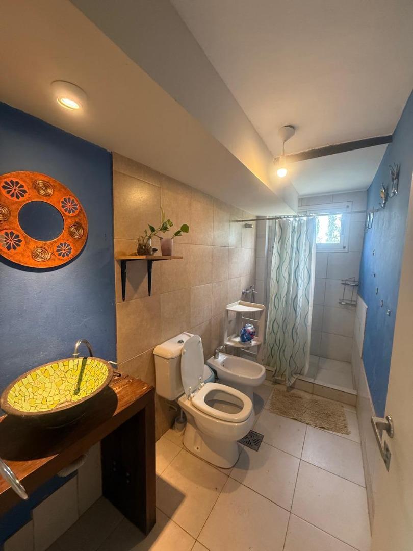 Casa en Venta con 4 cocheras