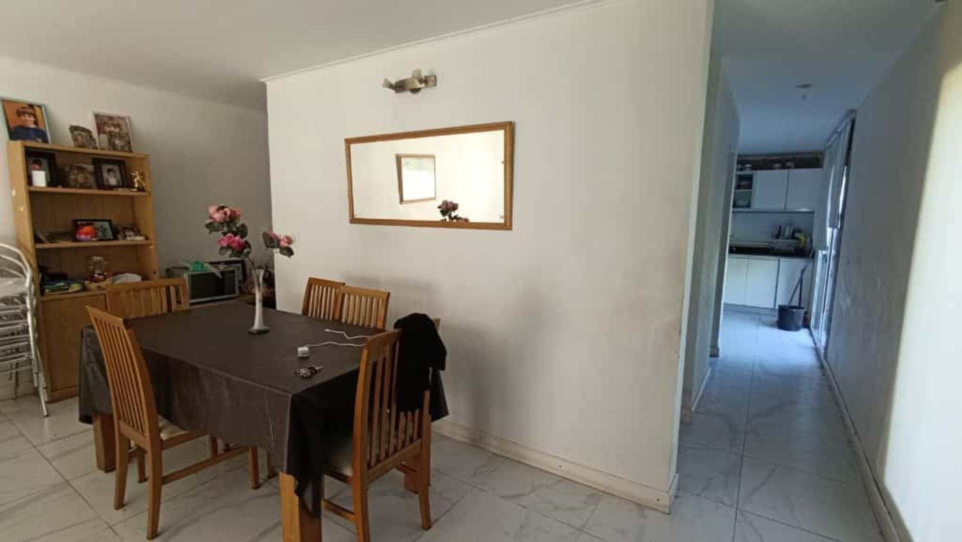 Casa en Alquiler en Los Acantilados, $ 1.400.000