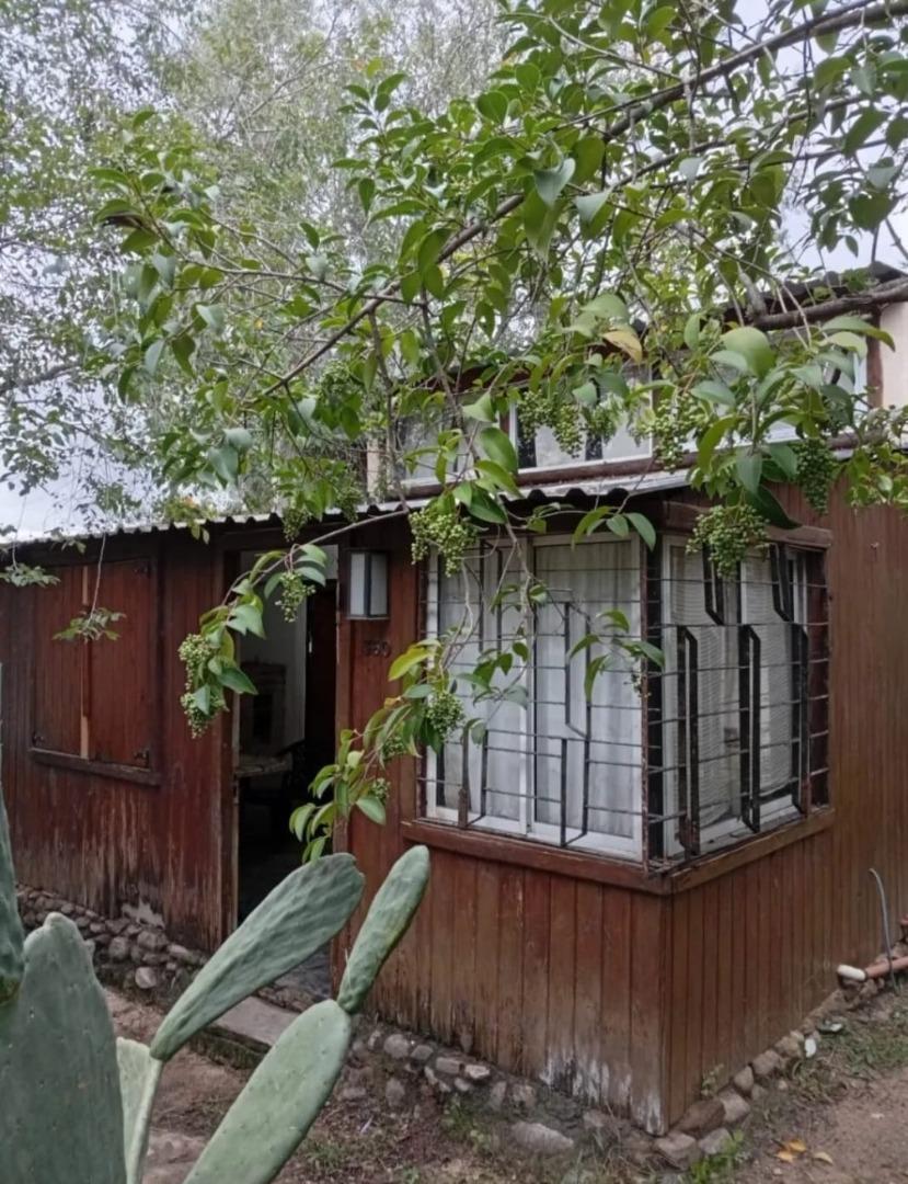CASA 2 DORMITORIOS EN VENTA EN TANTI CON DERECHOS POSESORIOS