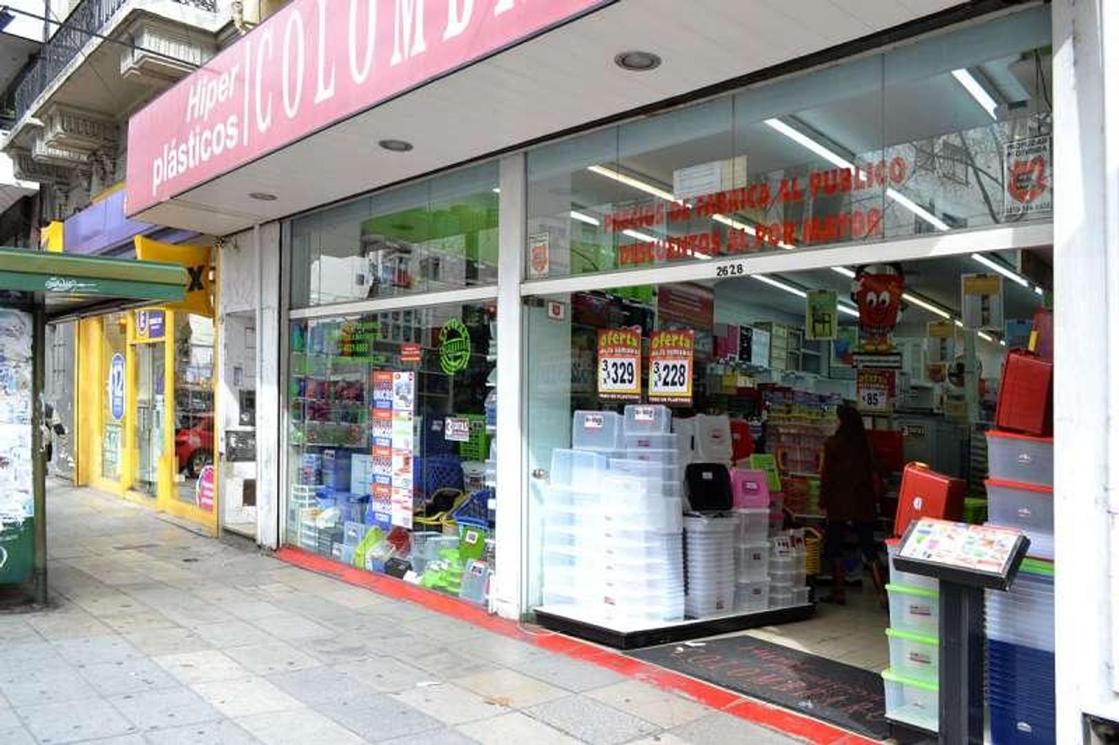 Santa Fe Av. al 2600