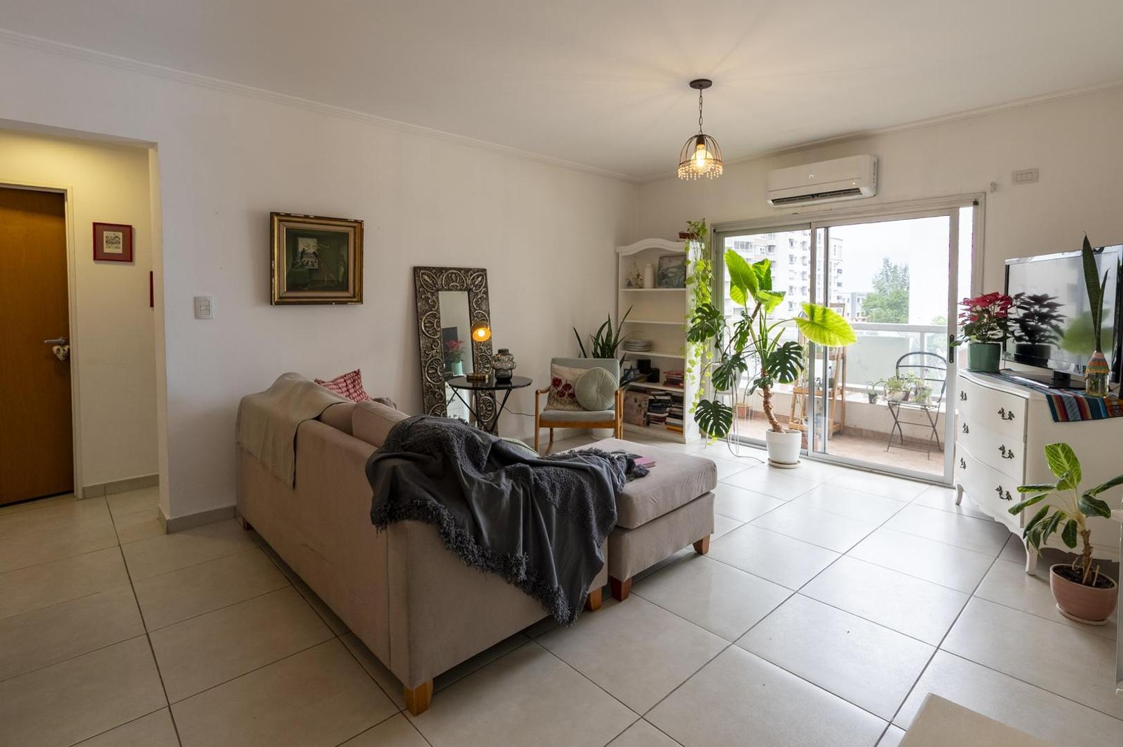 Venta Departamento 3 Ambientes en Banfield