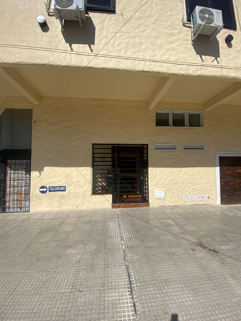 Talcahuano 295 , Piso 1