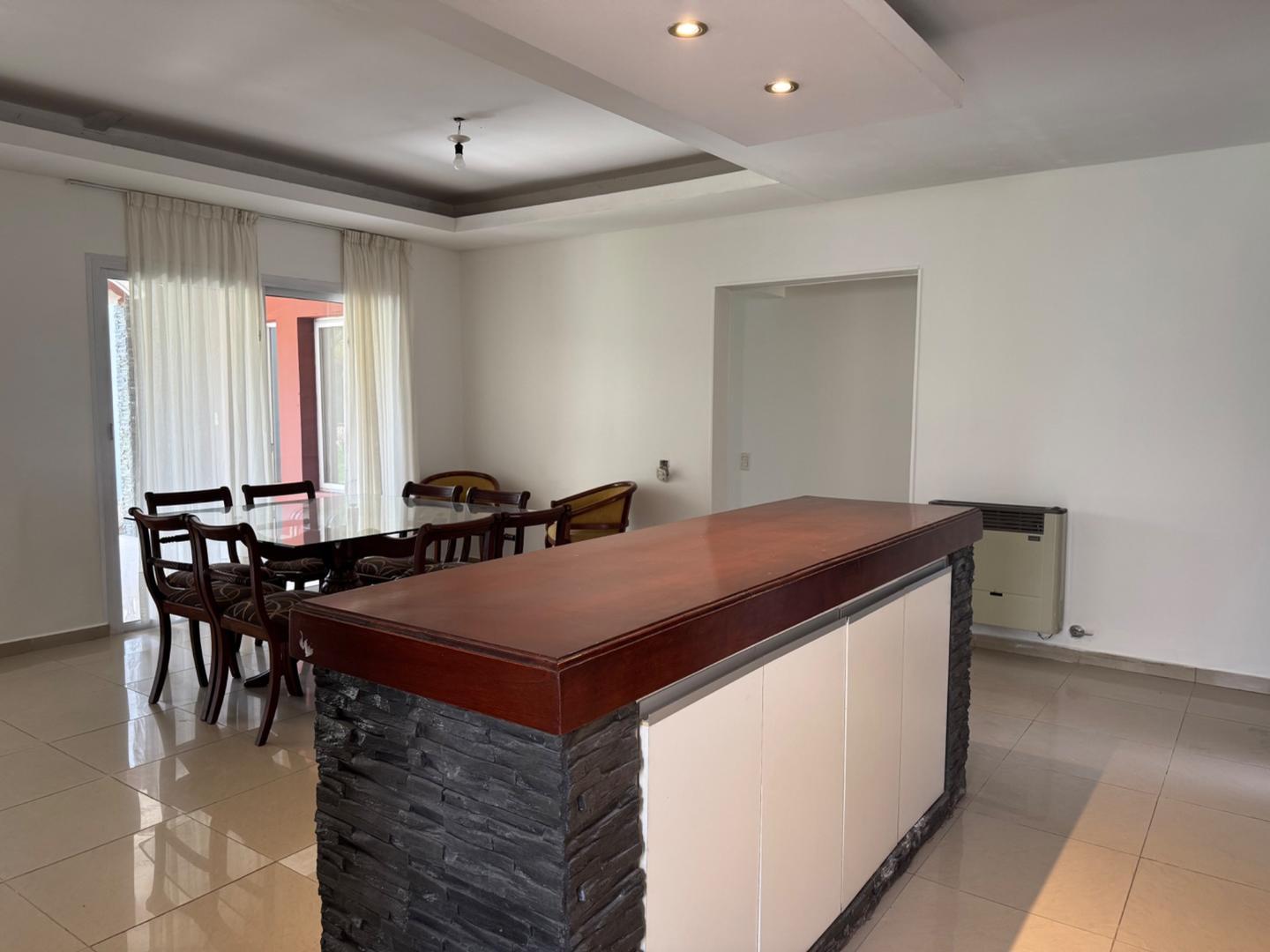 Casa en Venta en Yerba Buena, USD 230.000