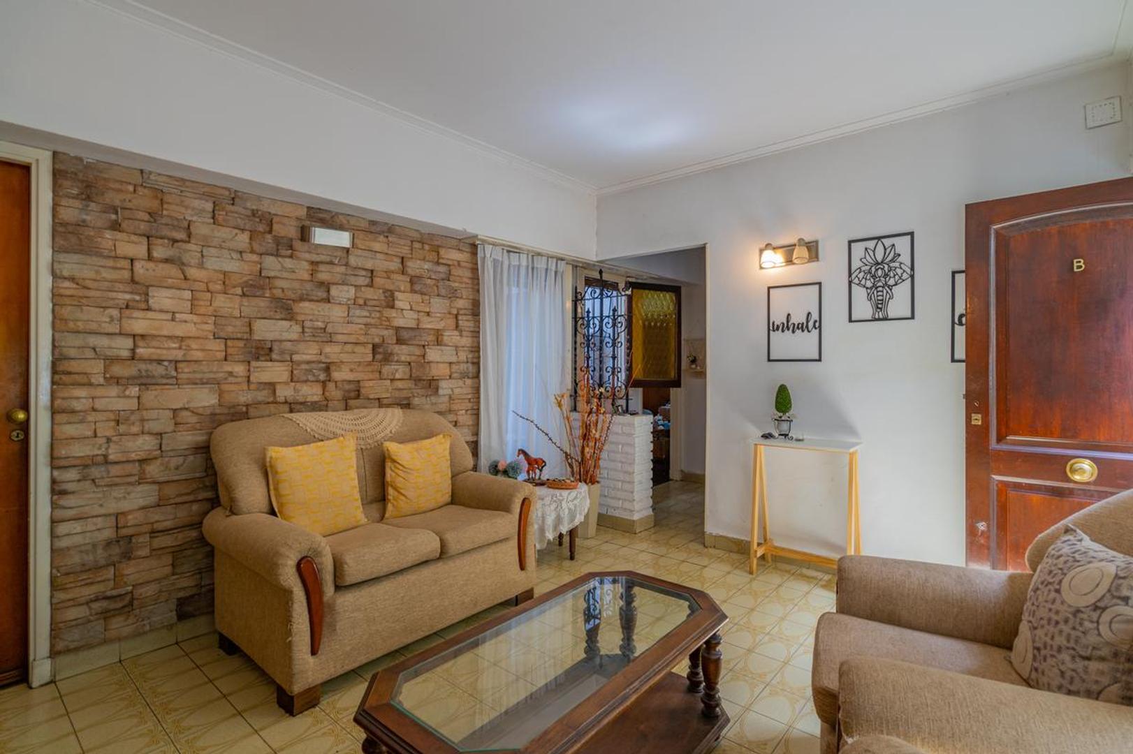 Depto Tipo Casa en Venta de 3 ambientes