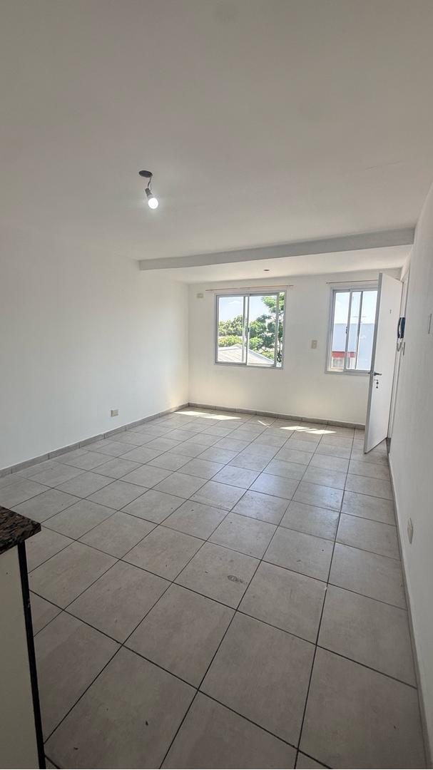 Departamento en Alquiler al Este