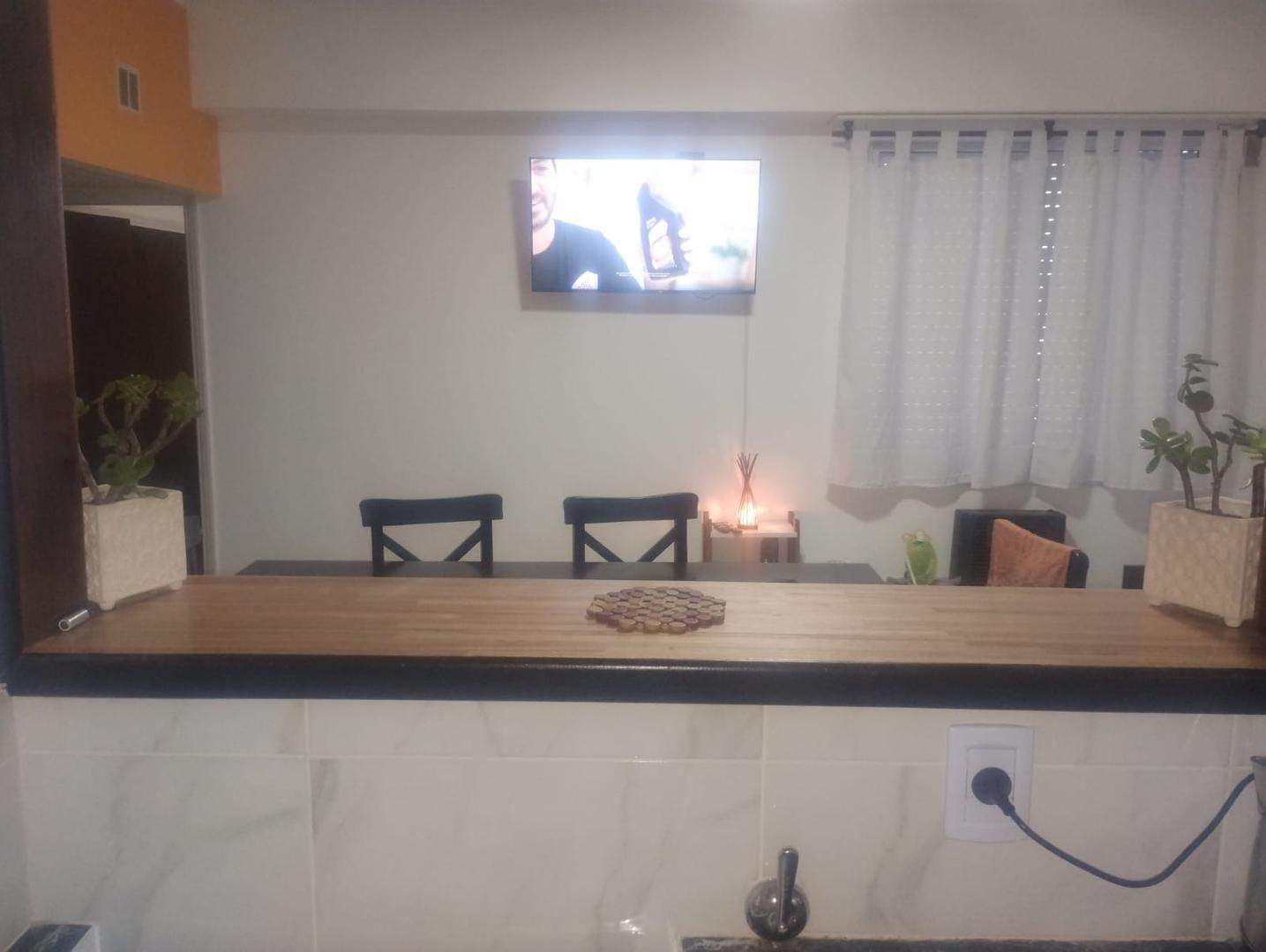 Departamento zona centro, equipado para 6 personas.