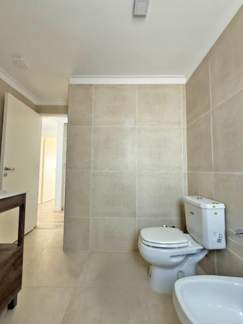Departamento 2 ambientes con 2 baños