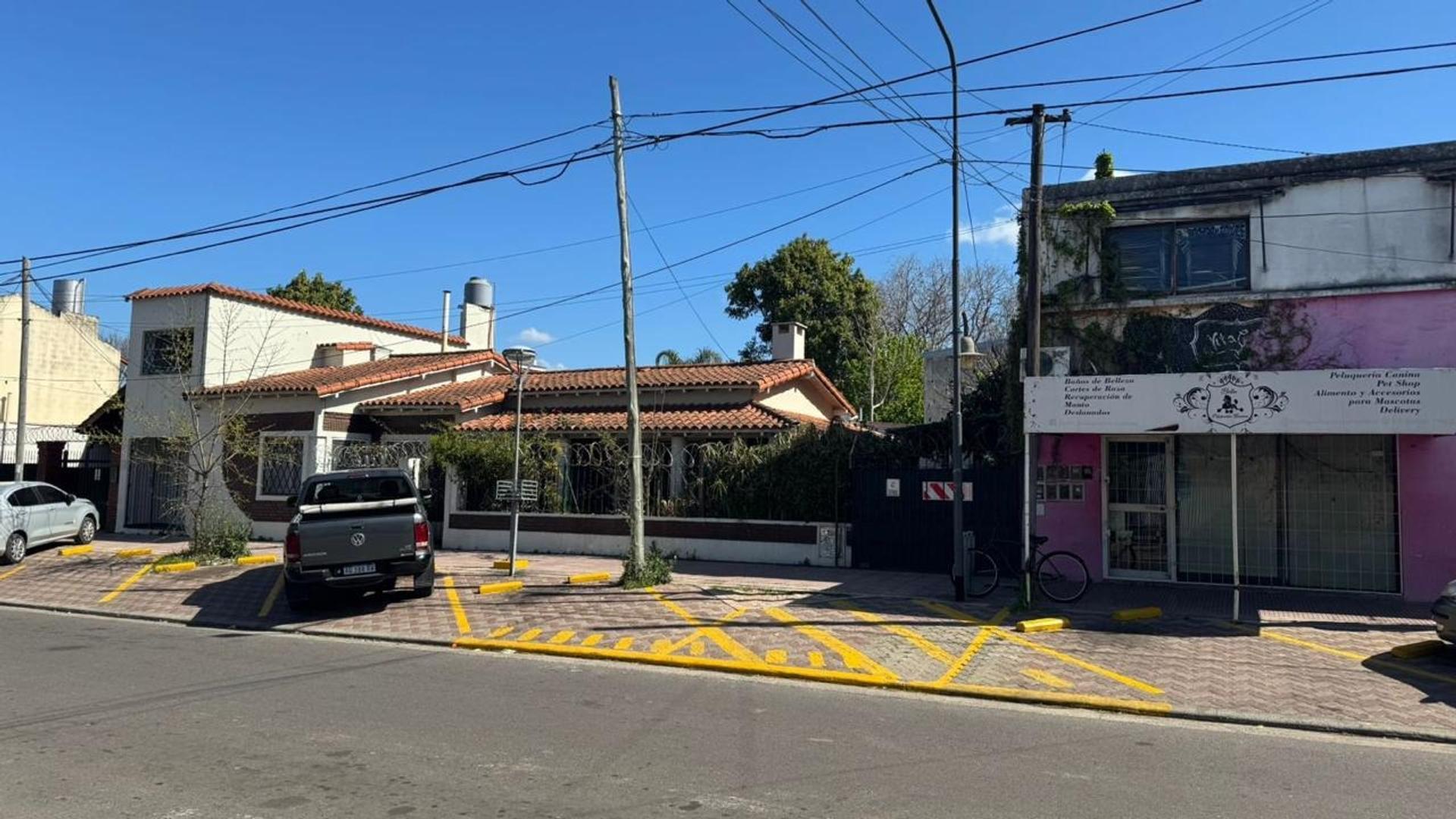 ICONICA ESQUINA DE DON TORCUATO - VENTA EN BLOCK