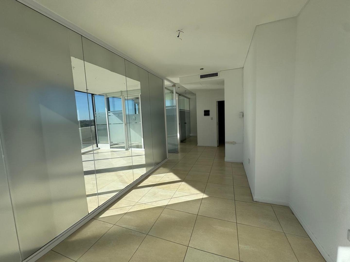 Oficina Monoambiente con 1 baño