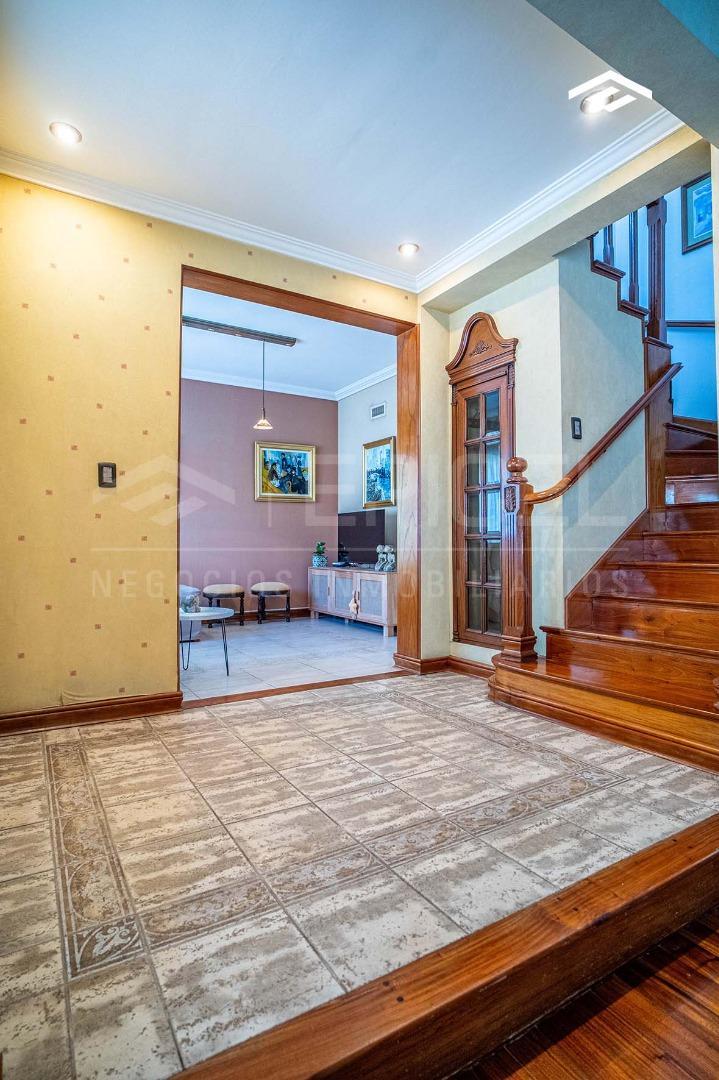 Casa en Venta de 5 dormitorios