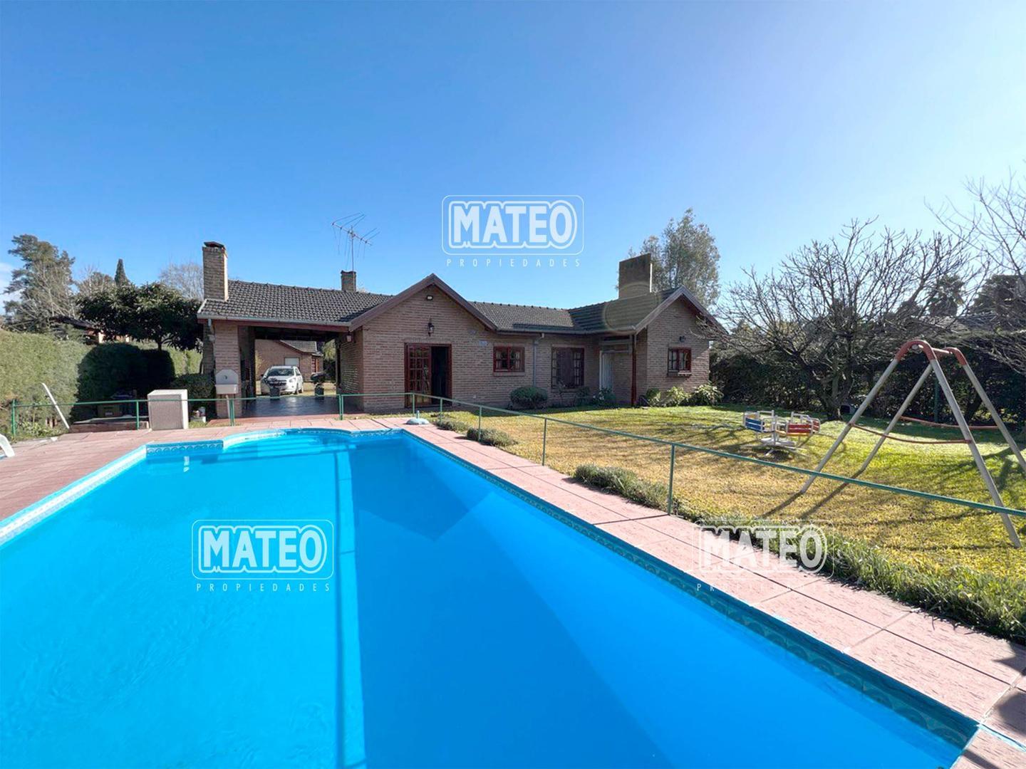 Casa en Venta con 1 cochera