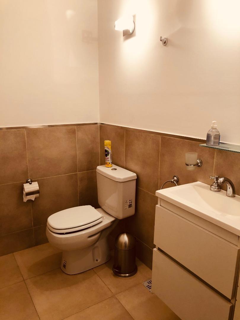 Departamento en Alquiler con 1 cocheras