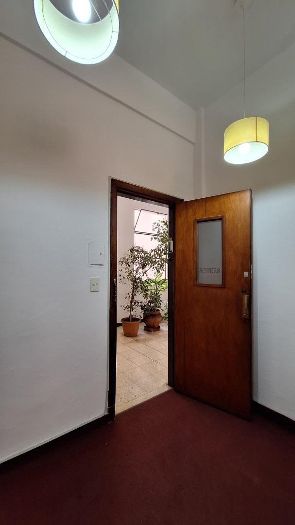 Oficina en Venta 70 años