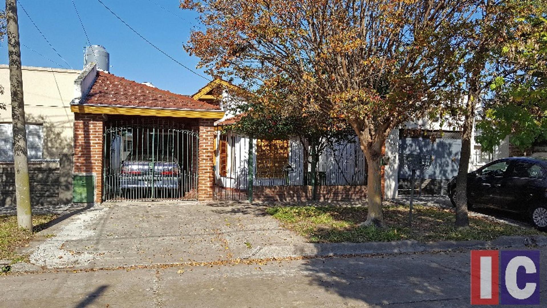 Muy buen chalet Villa Ariza (Ituzaingo Norte)