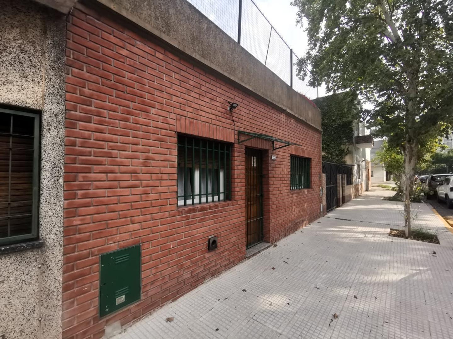 Casa sobre lote propio 8x13 terraza excte estado