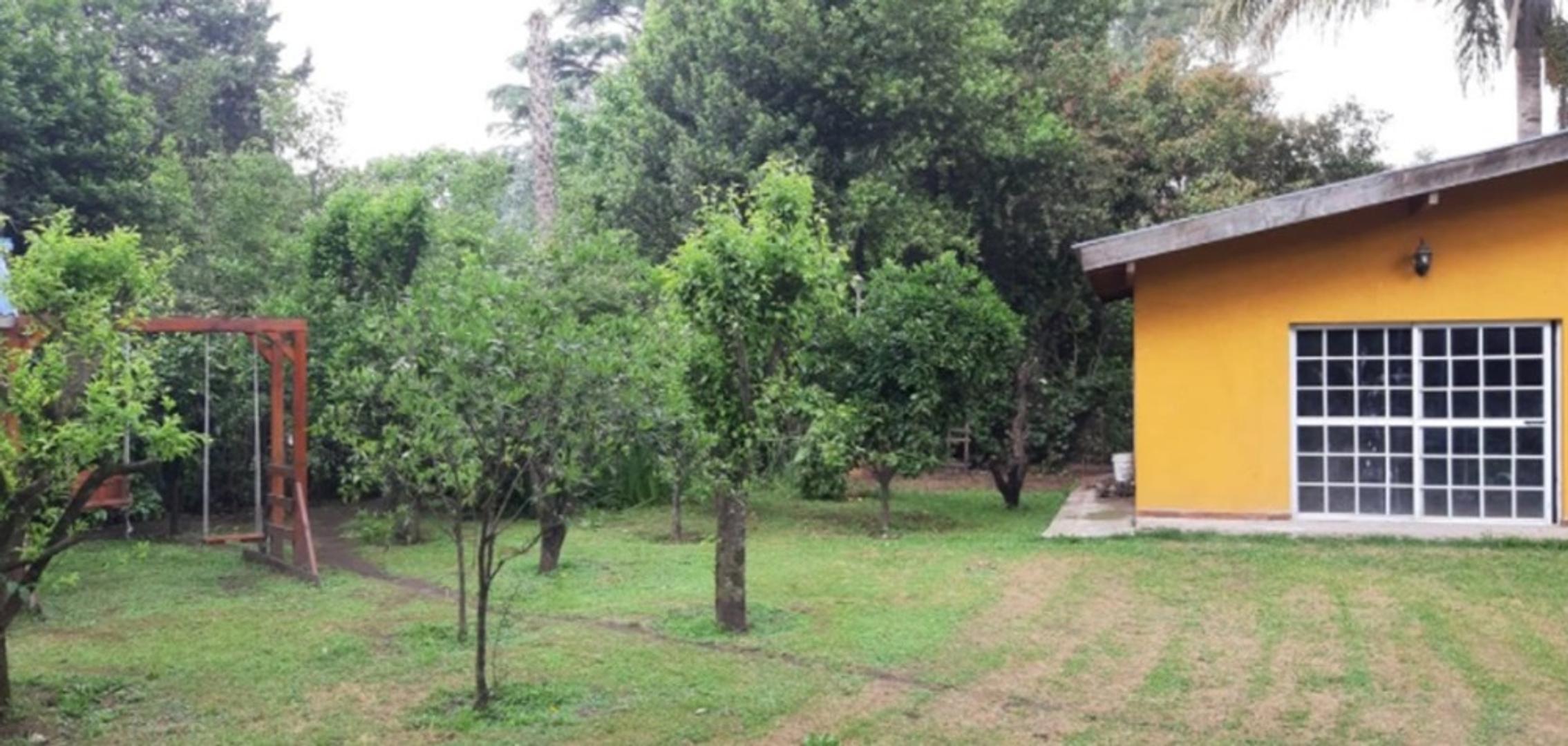 Casa en Venta con 5 cocheras