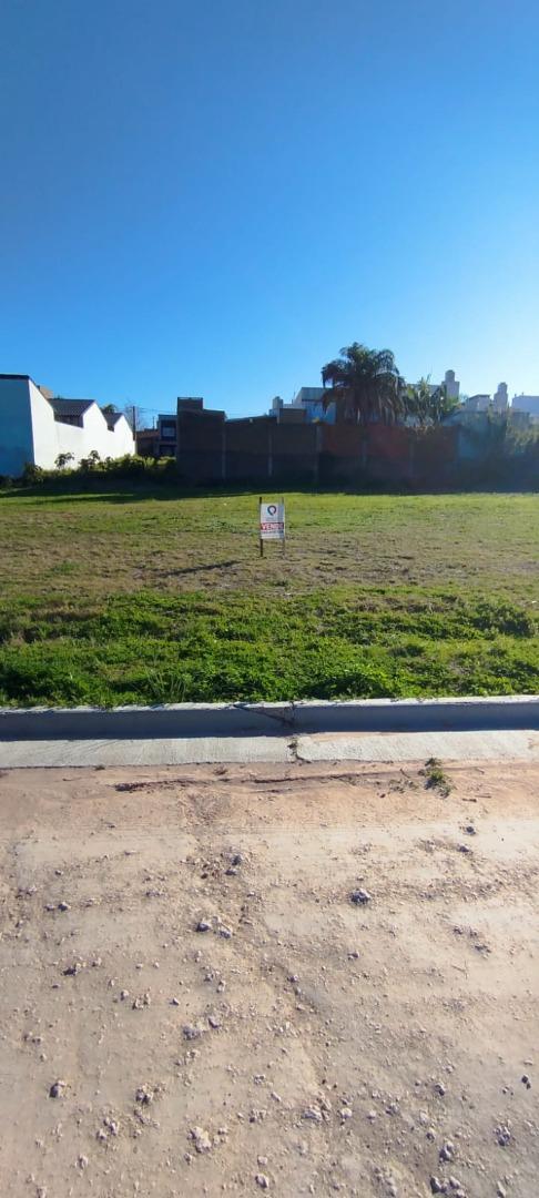 Terreno en Venta en Parana, USD 21.000