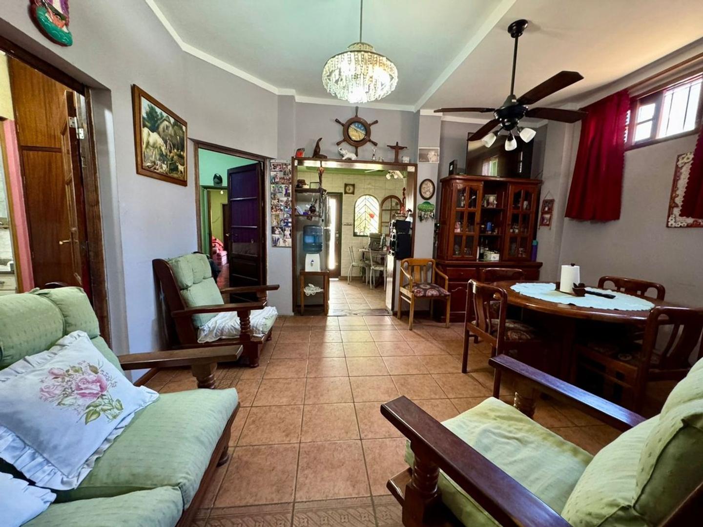 Depto Tipo Casa en Venta de 4 ambientes