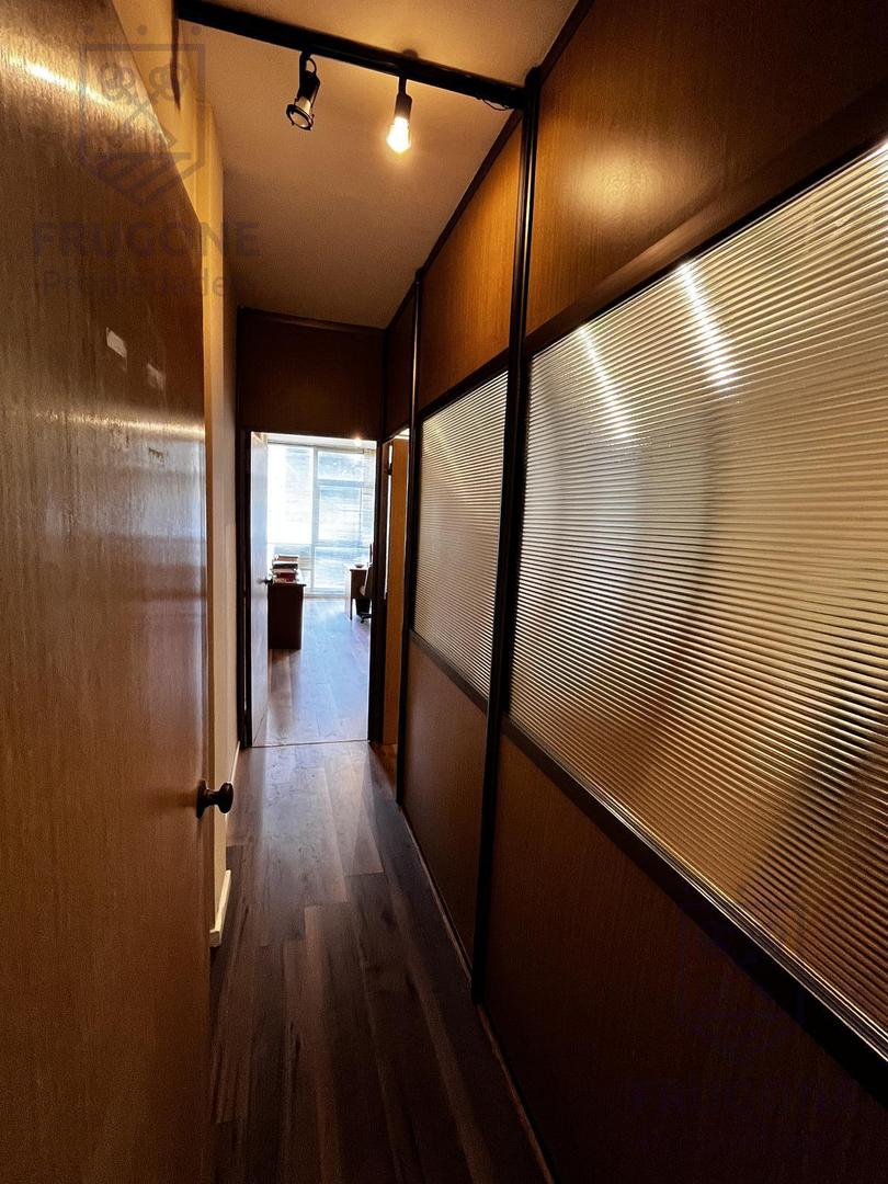 Oficina en Venta 40 años