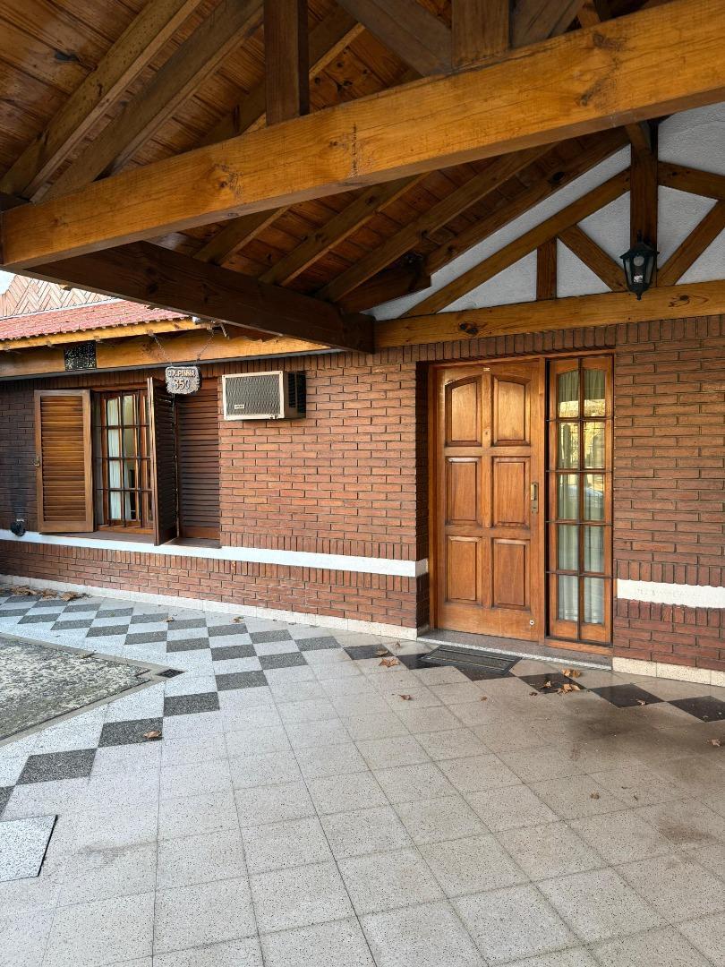 Casa en Venta en Lomas de Zamora, USD 159.000