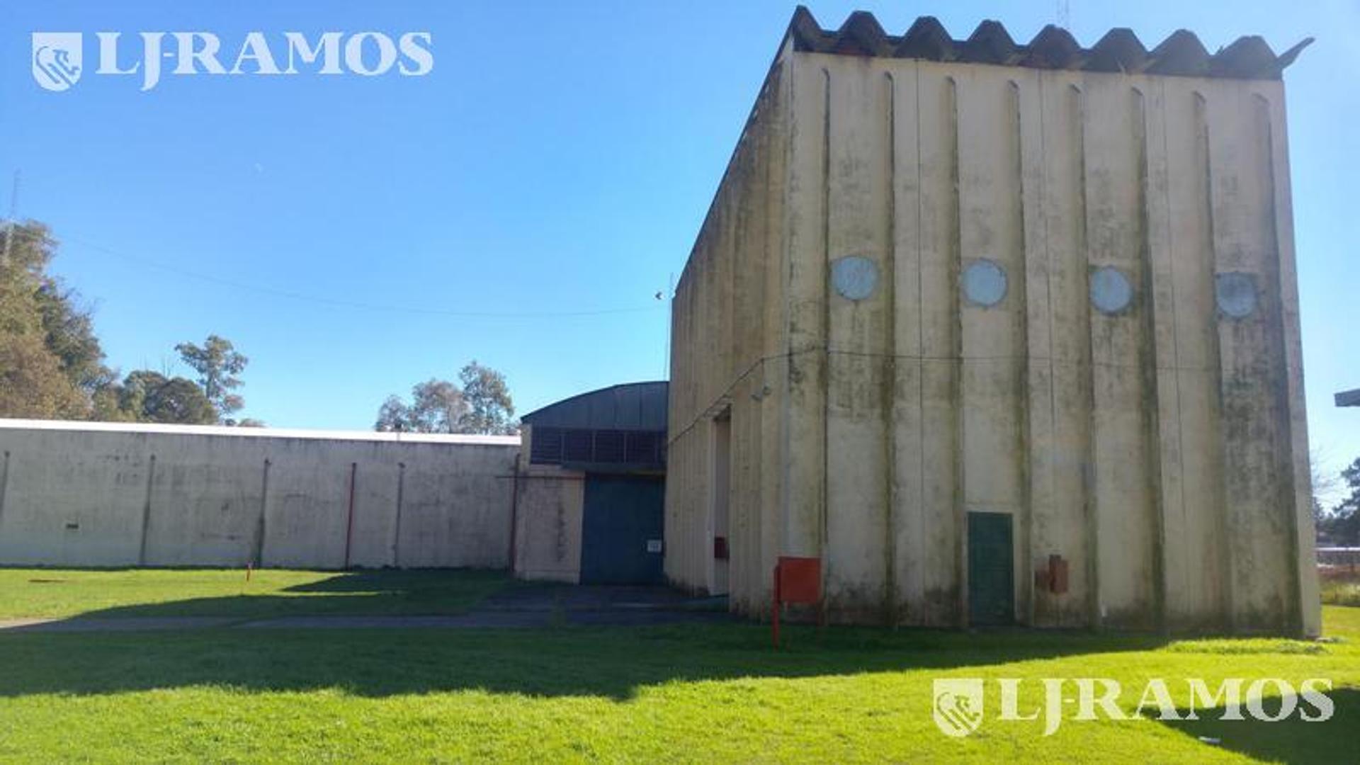 Galpon en Alquiler en Villa Rosa, USD 4.500