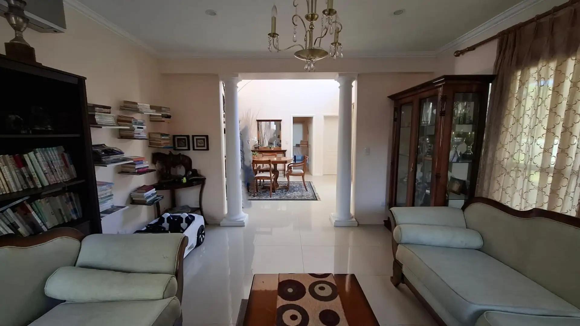 Casa en Venta de 4 dormitorios