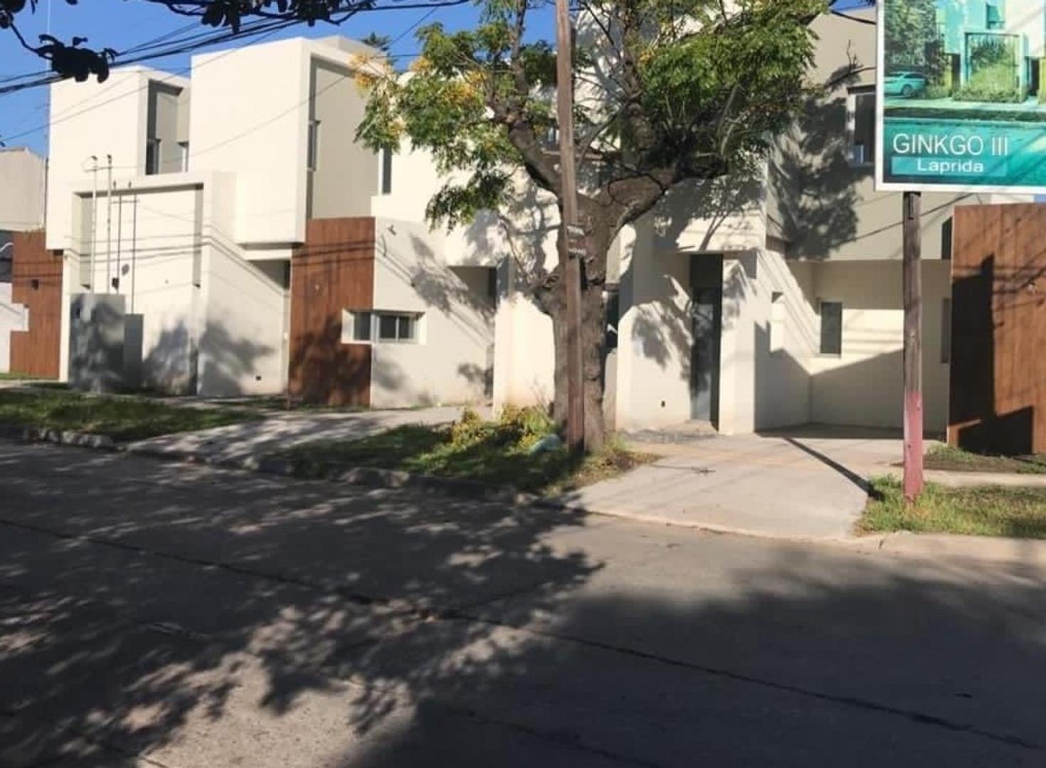 Depto Tipo Casa en Venta de 4 ambientes