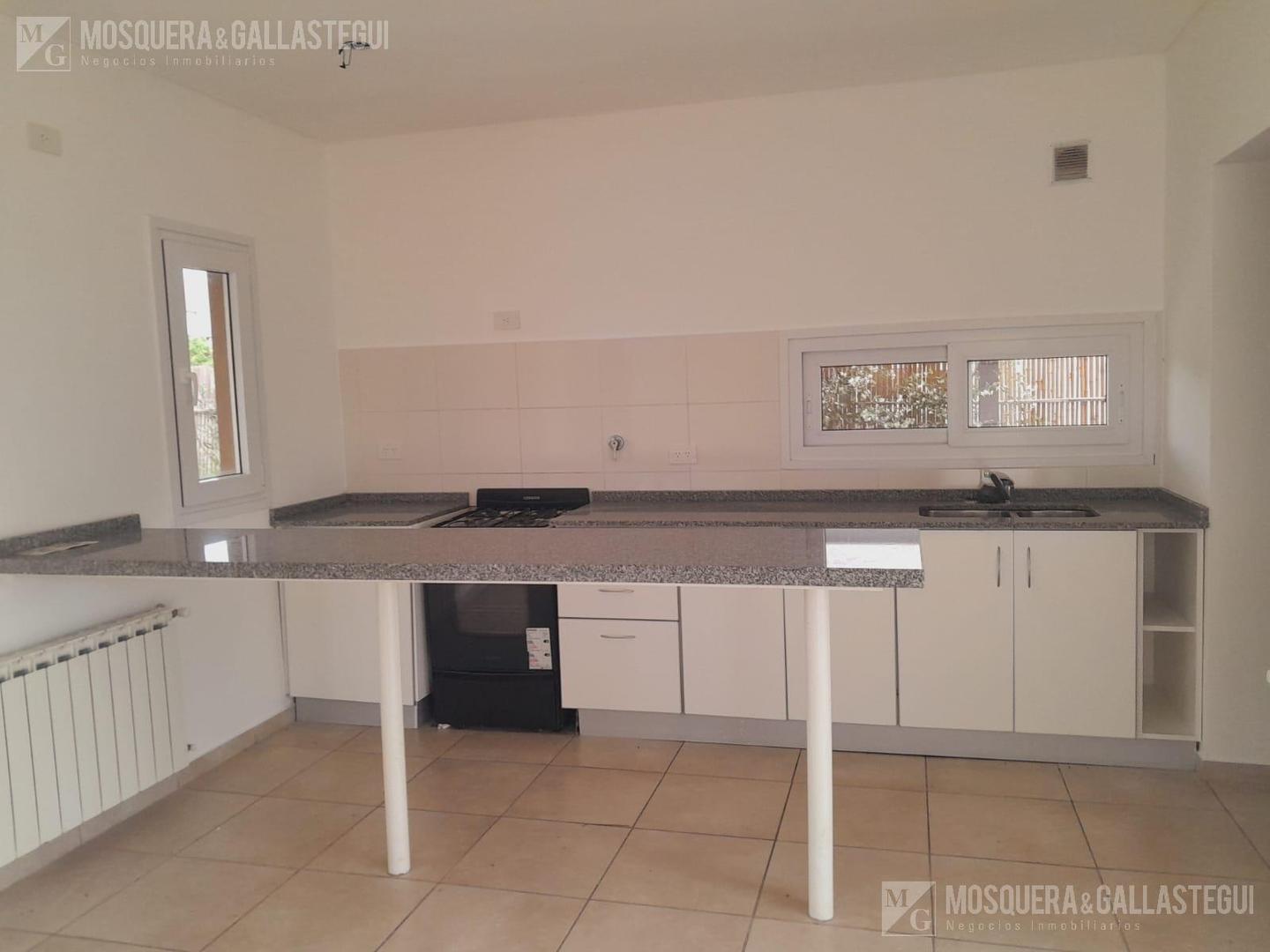Casa en Alquiler de 2 dormitorios