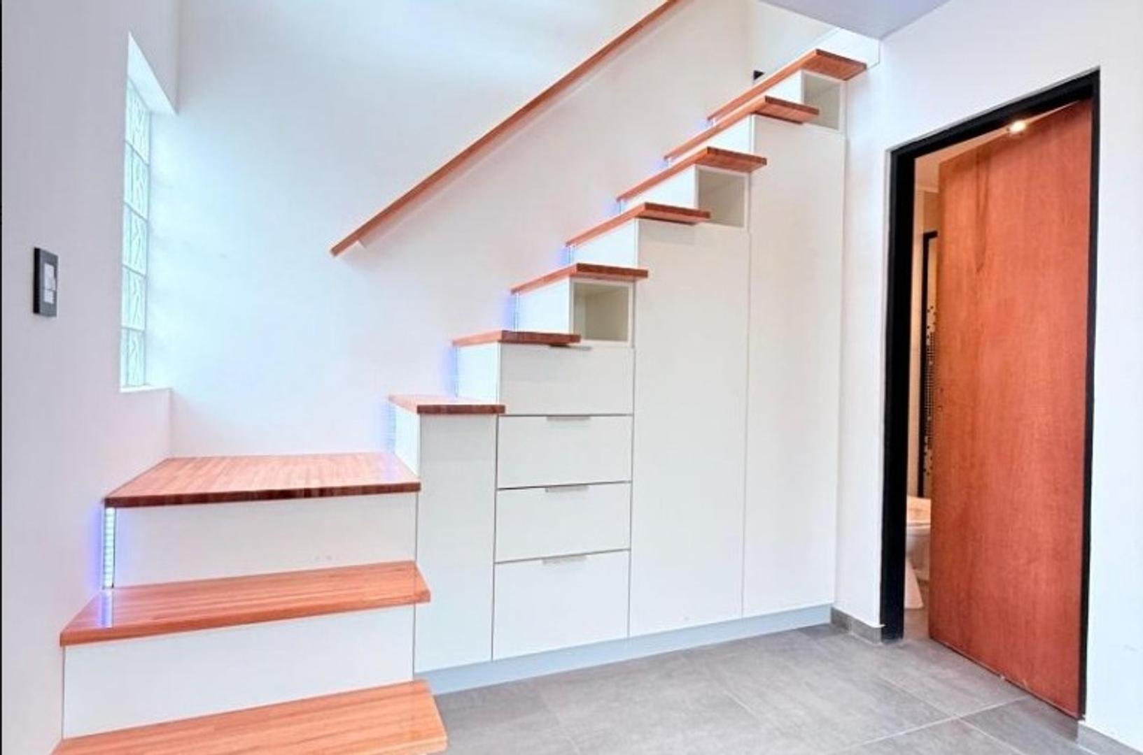 Depto Tipo Casa en Venta de 2 ambientes