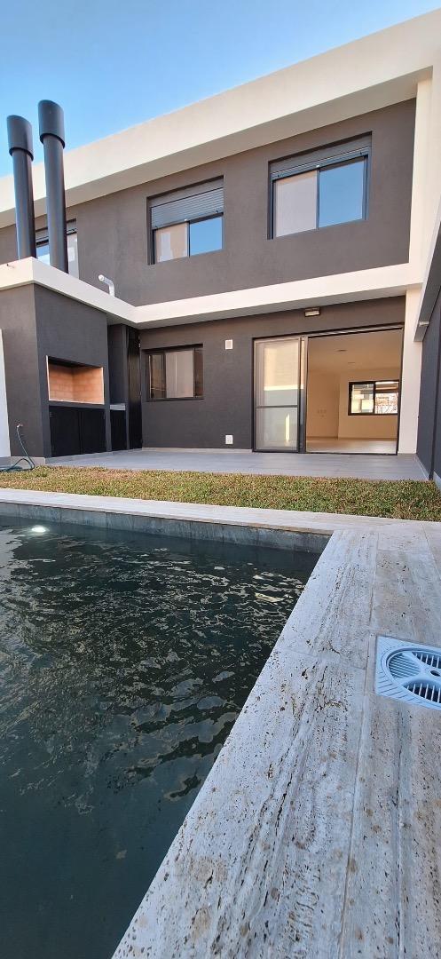 Duplex de categoría en venta Greenville 2