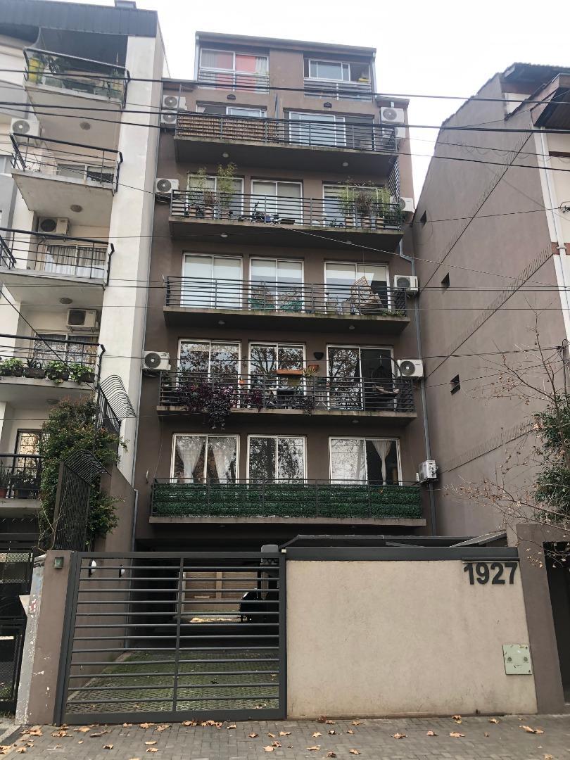 Moderno depto 3,5 ambientes en dx c/cochera olivos centro