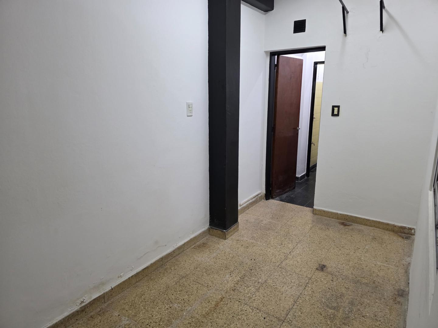 Local en Venta 50 años