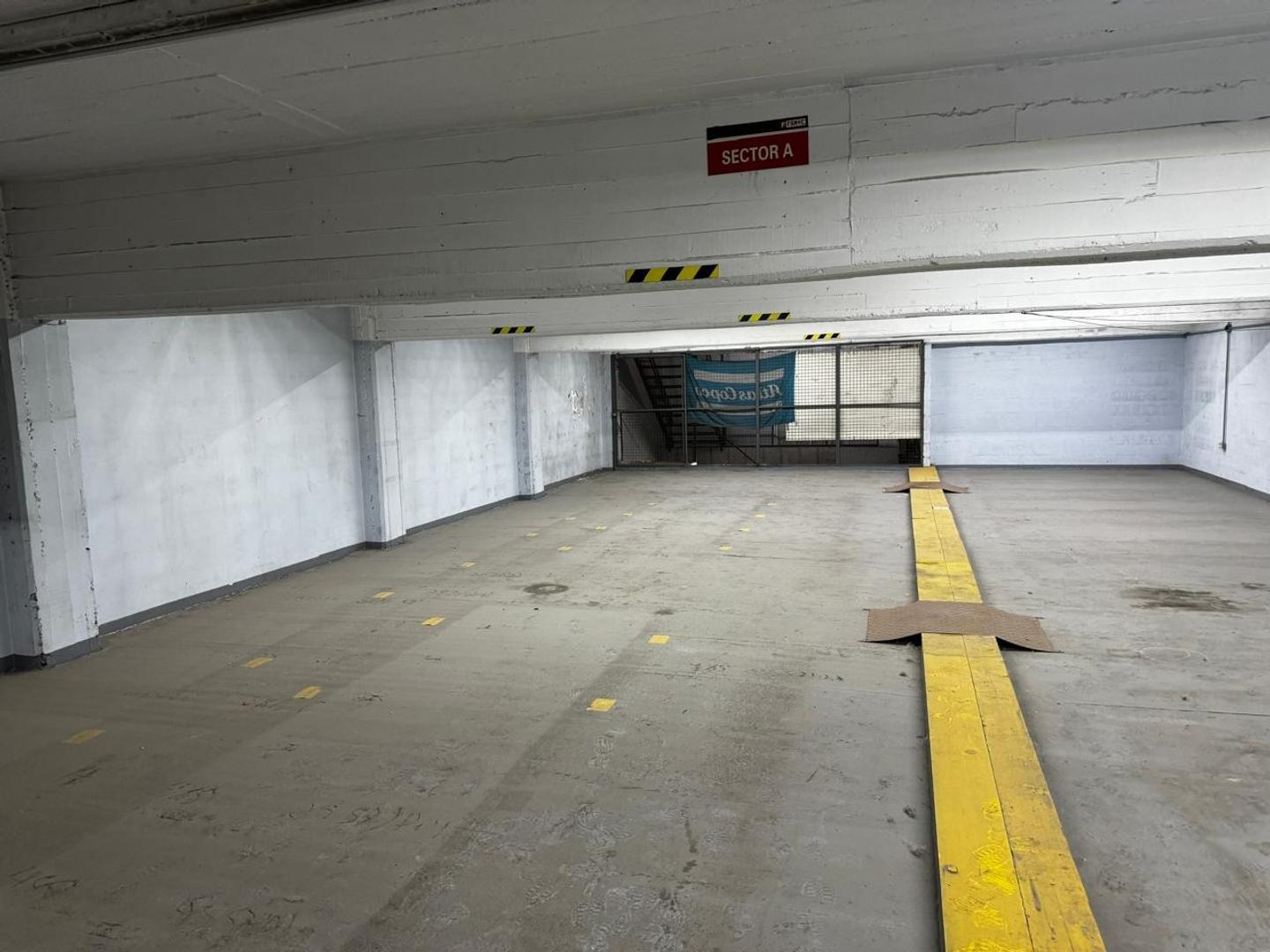 Av. Presidente Peron 3200