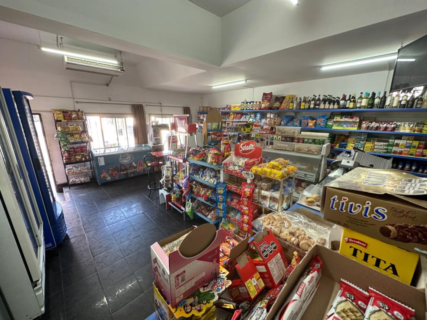 Galpon en Venta en San Fernando, USD 110.000