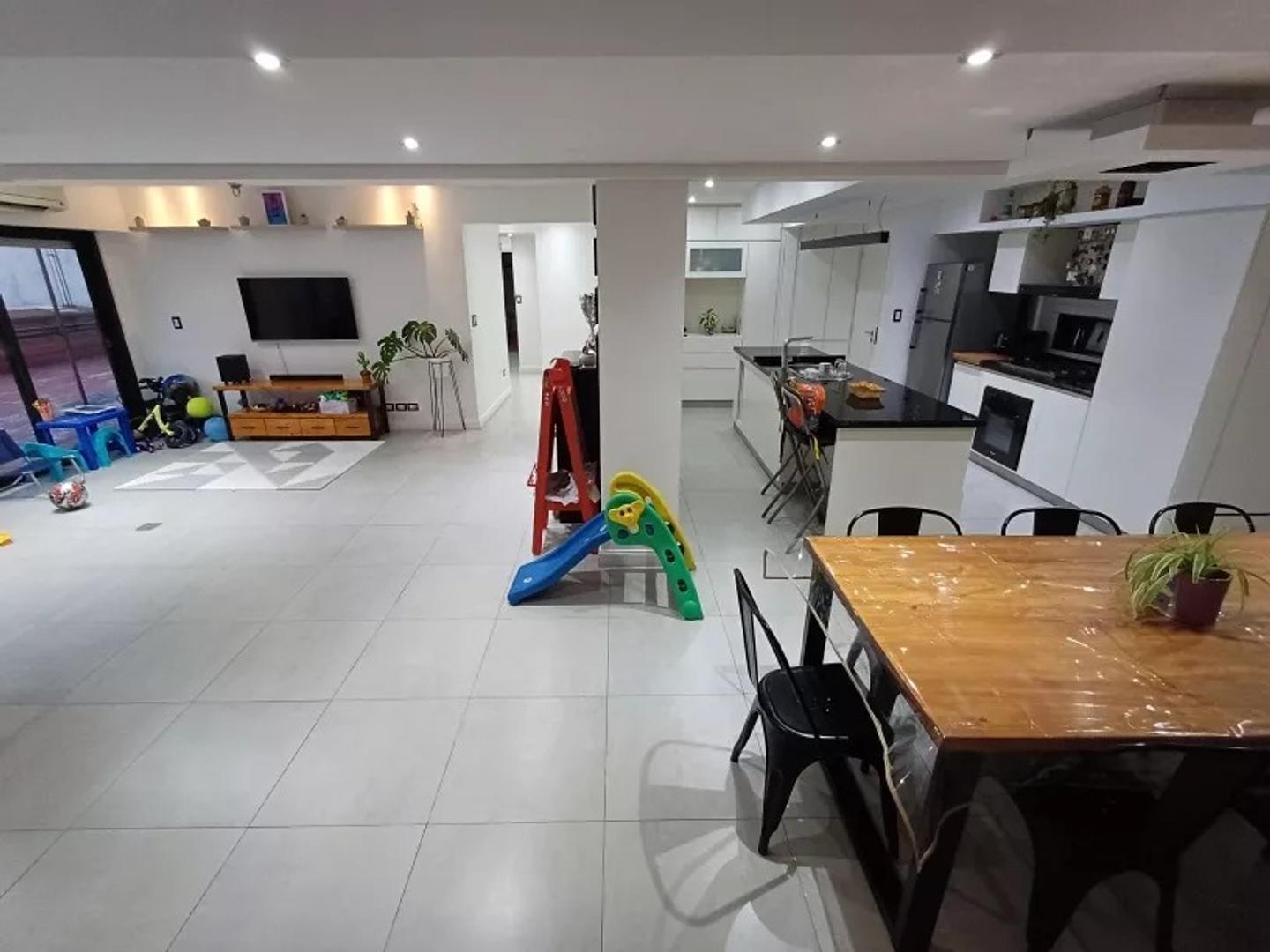 Departamento en Venta de 4 ambientes