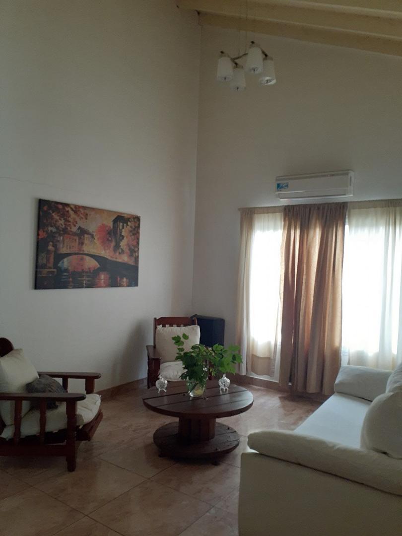 Casa en Venta en Las Orquideas, USD 200.000