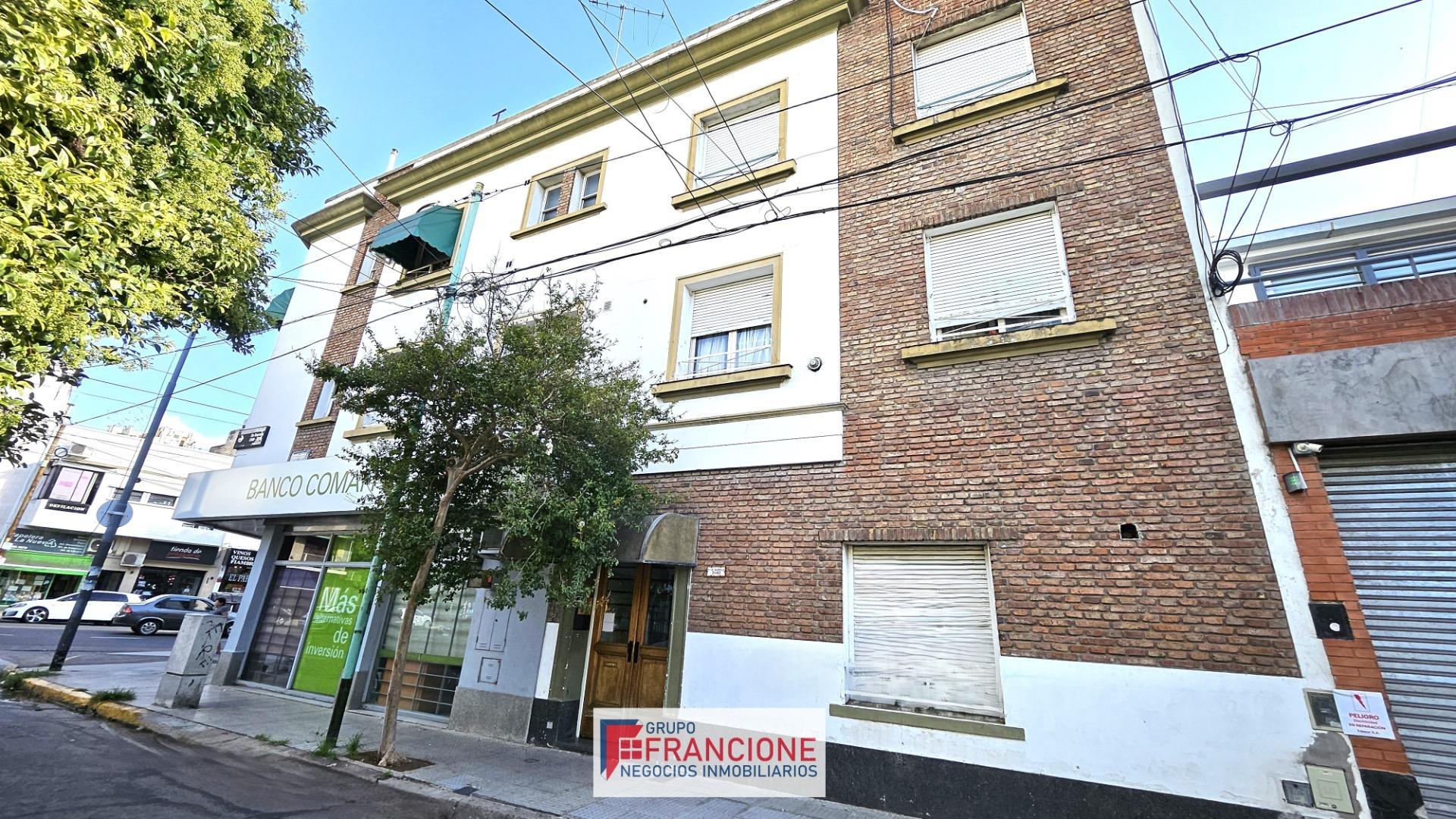 Depar 2 Amb. Apto Credito/Prof. Villa Devoto Cerca de Shop.