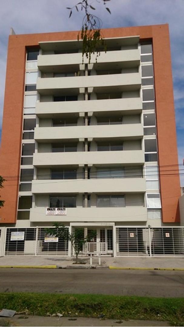 Dto. 1 amb. C-frente con balcon y Edificio con Ameritéis