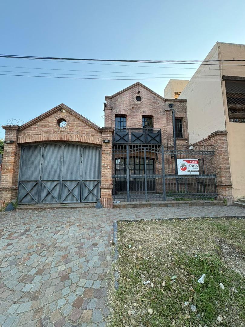 PROPIEDAD UNICA CON FINES COMERCIALES O DE PRIMER VIVIENDA