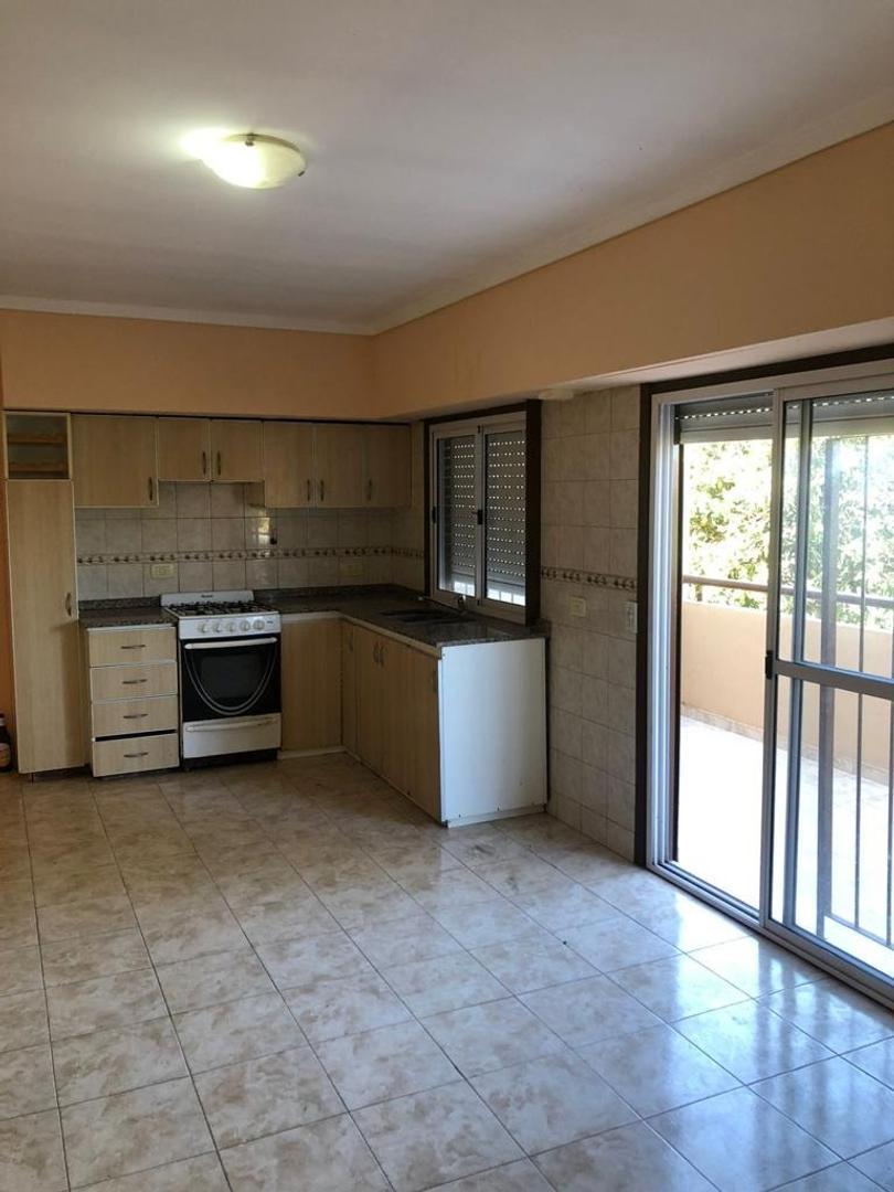 Departamento en Alquiler de 3 ambientes