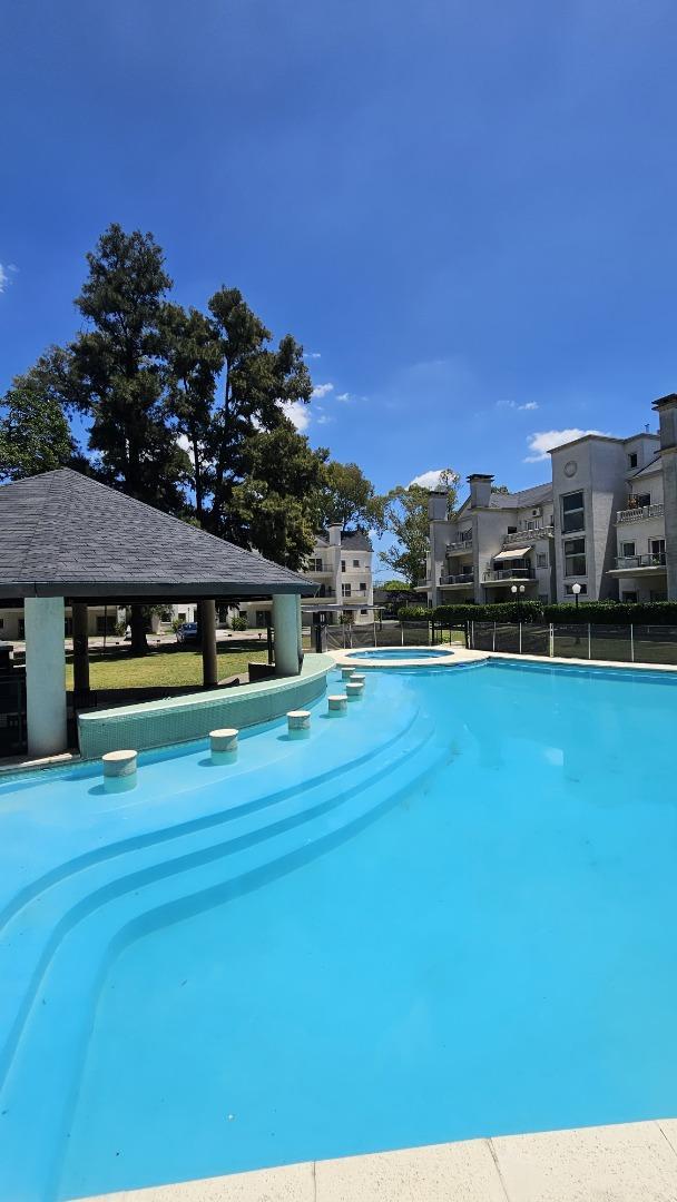 Excelente mono ambiente en venta en Aston Village